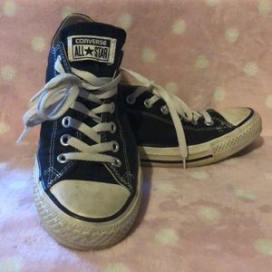 Black chuck Taylor converse